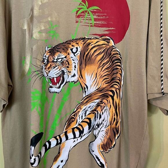 Contender MCMLXXXV111 Graphic Tiger Top Size 2XL Unisex - Picture 6 of 8